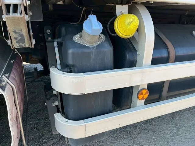 三菱 スーパーグレート QPG-FS64VZ(8x4)の写真37