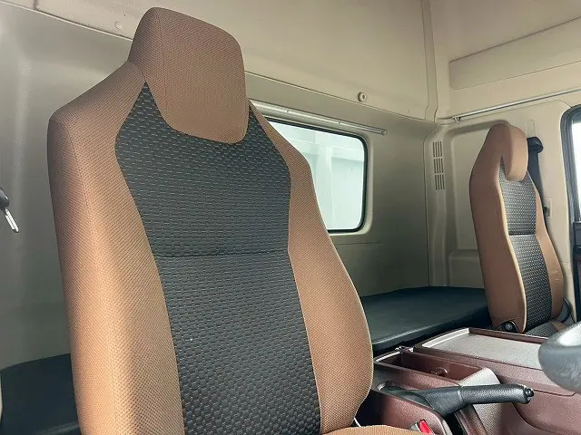 日野 レンジャー 2KG-FD2ABG(2WD)の写真22