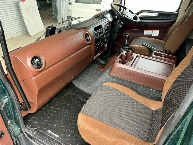 日野 レンジャー 2KG-FD2ABG(2WD)の写真25