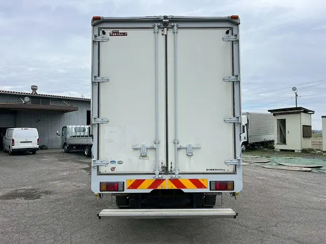 内高:223cm!6速マニュアル車!H26-エルフ・アルミウイング|いすゞ エルフ TKG-NPR85AN(2WD)の写真8