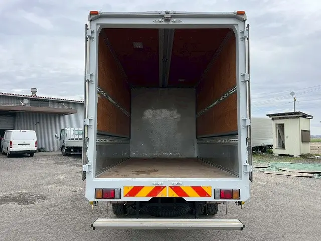 いすゞ エルフ TKG-NPR85AN(2WD)の写真13