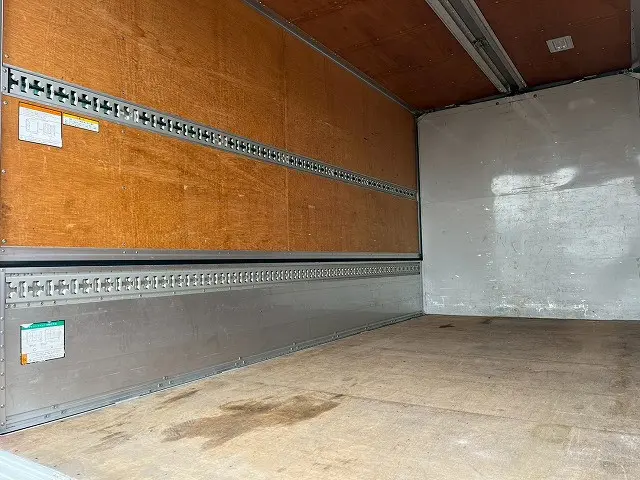 いすゞ エルフ TKG-NPR85AN(2WD)の写真14