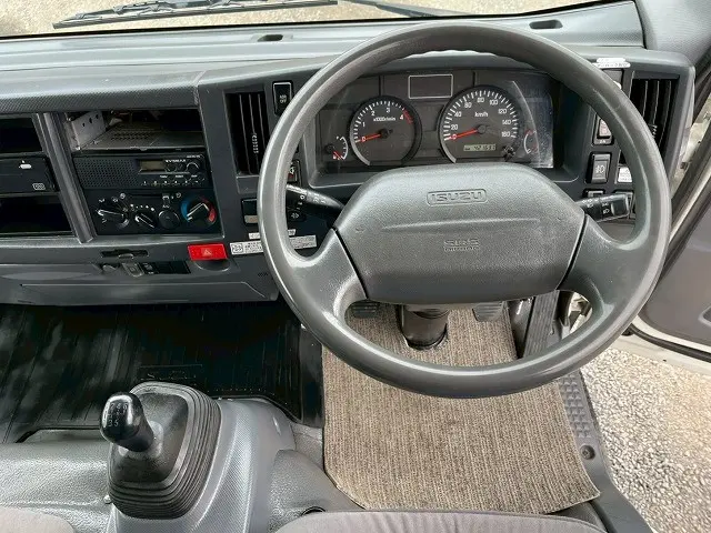 いすゞ エルフ TKG-NPR85AN(2WD)の写真28