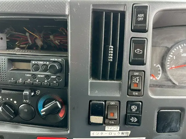 いすゞ エルフ TKG-NPR85AN(2WD)の写真31