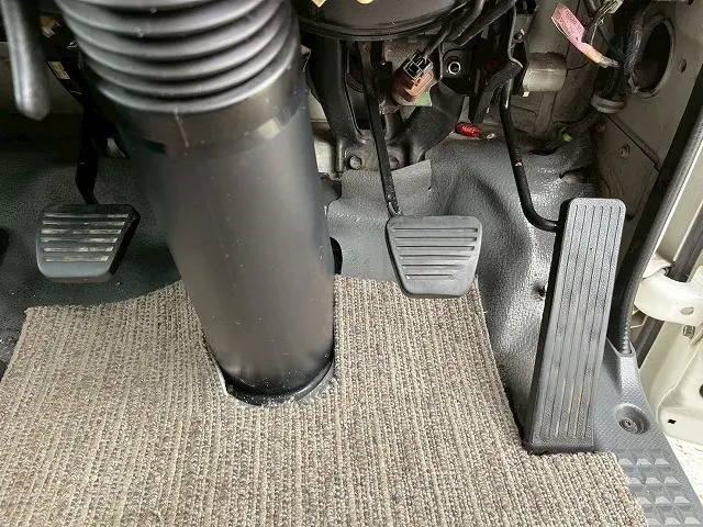 いすゞ エルフ TKG-NPR85AN(2WD)の写真36