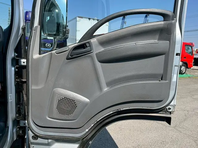 いすゞ エルフ TKG-NPR85AR(未入力/関係無)の写真17