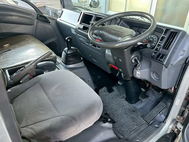 いすゞ エルフ TKG-NPR85AR(未入力/関係無)の写真18