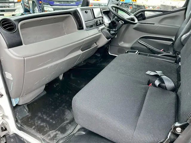 三菱 キャンター 2PG-FEB90(未入力/関係無)の写真24