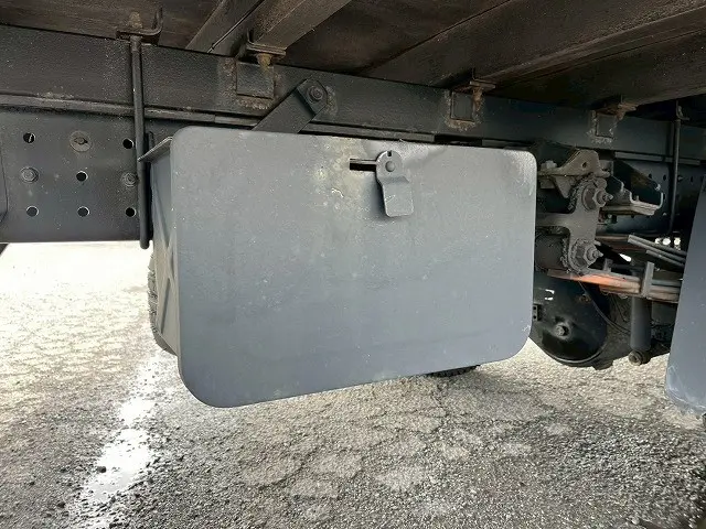 三菱 キャンター 2PG-FEB90(未入力/関係無)の写真38