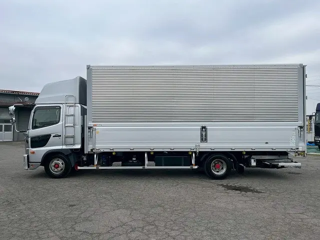 内高：240cm！240馬力！6速MT車！H29-レンジャー・アルミウイングPG|日野 レンジャー 2PG-FD2ABG(未入力/関係無)の写真9