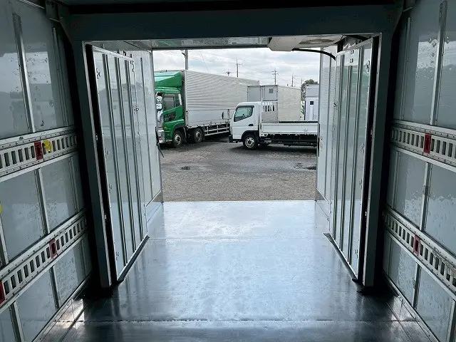 いすゞ エルフ TPG-NPR85AN(未入力/関係無)の写真13