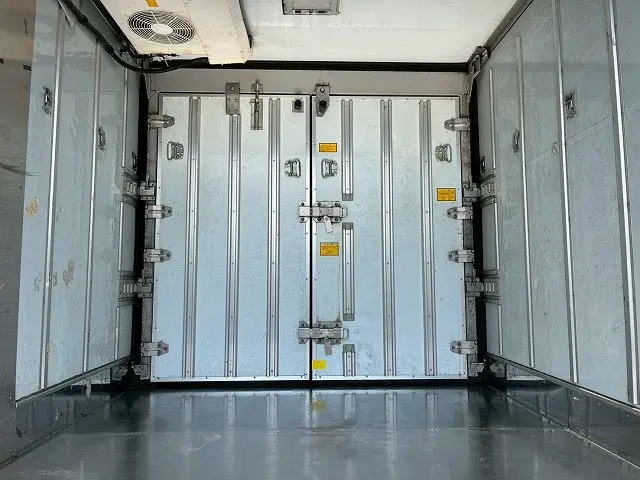 いすゞ エルフ TPG-NPR85AN(未入力/関係無)の写真14