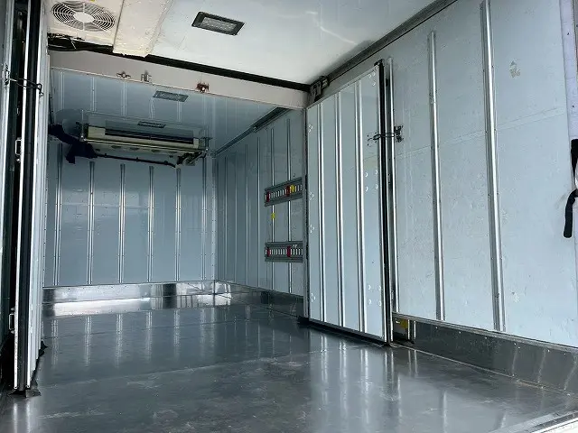 いすゞ エルフ TPG-NPR85AN(未入力/関係無)の写真16