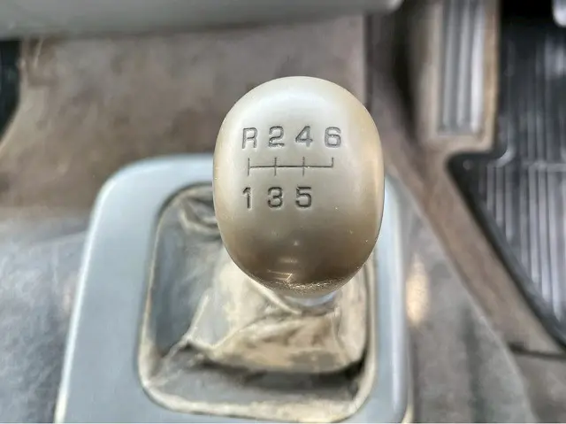 三菱 ファイター KL-FQ61FN(6x4)の写真38