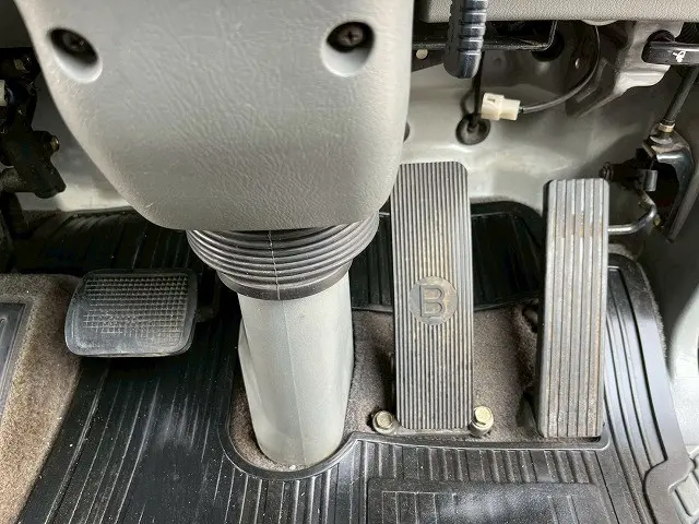 三菱 ファイター KL-FQ61FN(6x4)の写真39