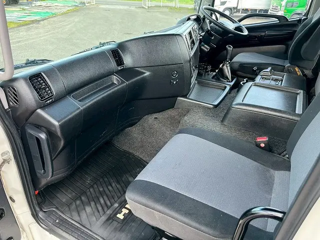 日野 プロフィア QPG-SH1EDDG(未入力/関係無)の写真22