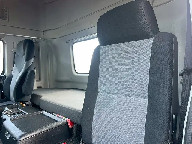 日野 プロフィア QPG-SH1EDDG(未入力/関係無)の写真23