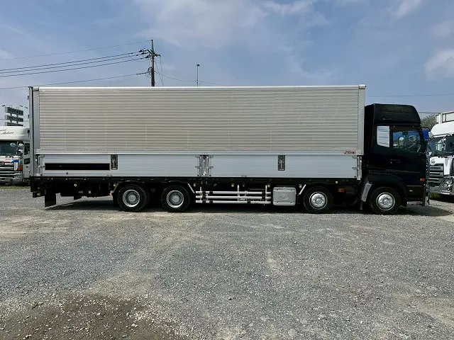 4軸低床2デフ！内高：265cm！H23-クオン・アルミウイング|ＵＤ クオン LKG-CG5ZE(8x4)の写真5