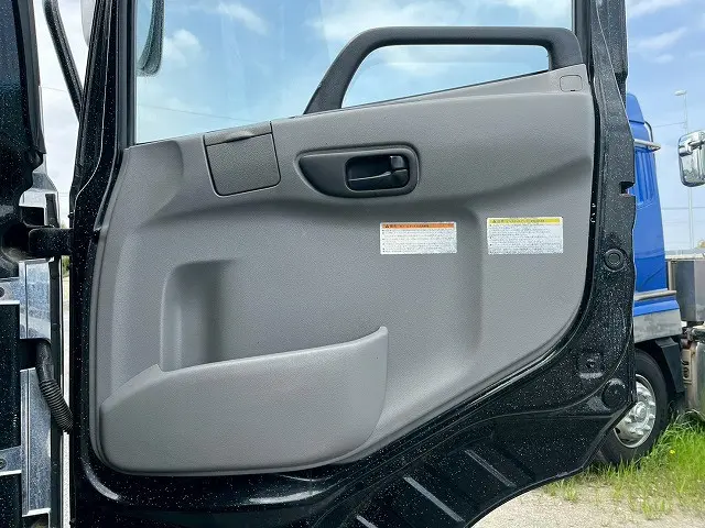 ＵＤ クオン LKG-CG5ZE(8x4)の写真15