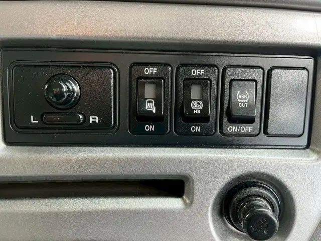 ＵＤ クオン LKG-CG5ZE(8x4)の写真27