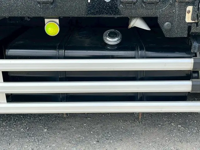 ＵＤ クオン LKG-CG5ZE(8x4)の写真35