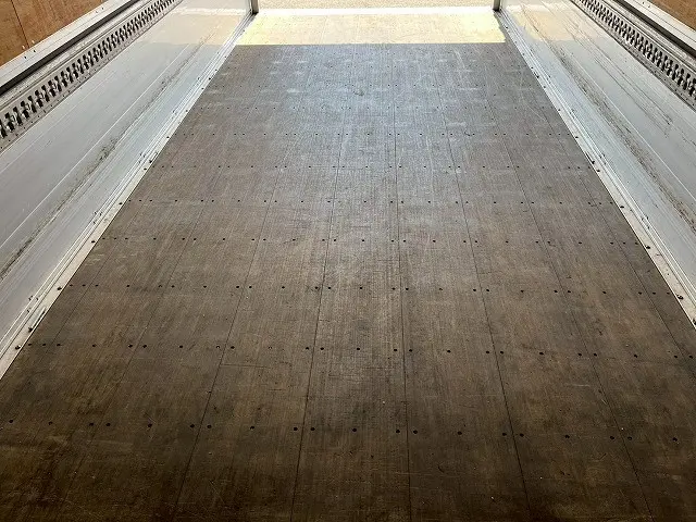 いすゞ フォワード 2RG-FRR90T2(未入力/関係無)の写真14