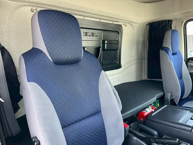 いすゞ フォワード 2RG-FRR90T2(未入力/関係無)の写真20