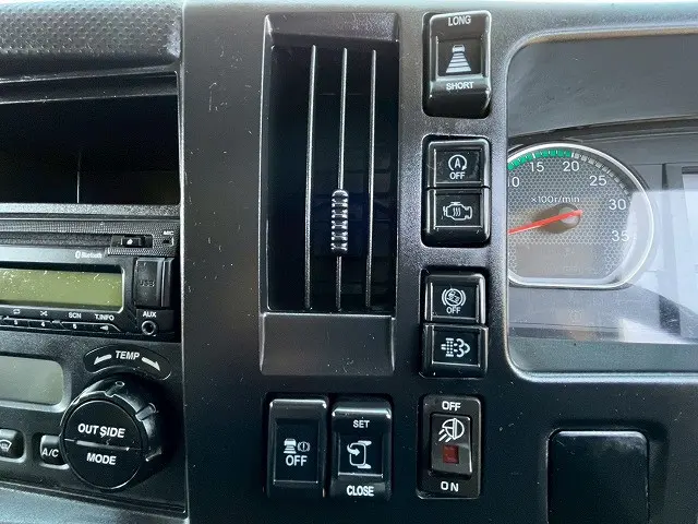 いすゞ フォワード 2RG-FRR90T2(未入力/関係無)の写真30