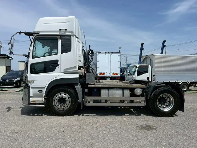 ブタ鼻コネクタ！420馬力ターボ！H30-クオン・トラクターヘッド|ＵＤ クオン 2PG-GK5AAD(未入力/関係無)の写真9