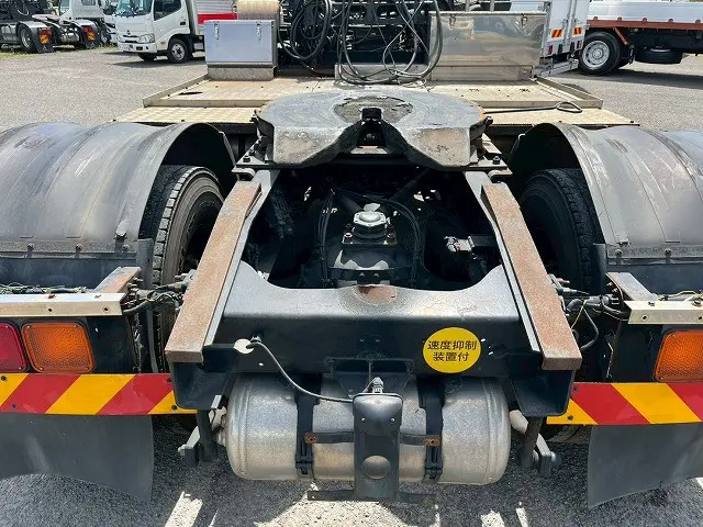 スライドカプラ！第5輪11.5トン！H30-クオン・トラクターヘッド|ＵＤ クオン 2PG-GK5AAD(未入力/関係無)の写真11