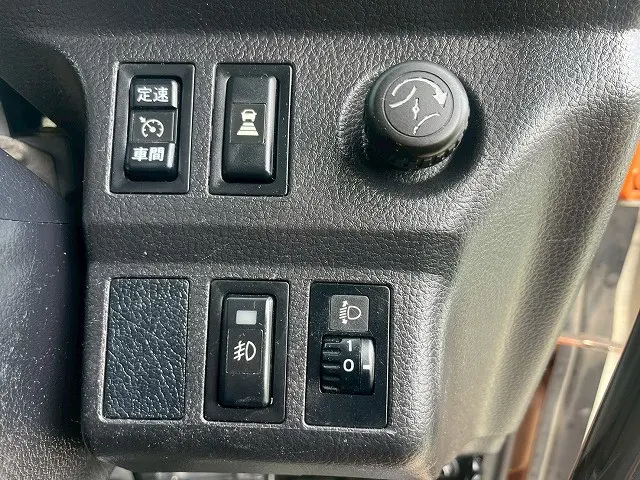 日野 プロフィア QKG-FR1EXBG(6x2)の写真28