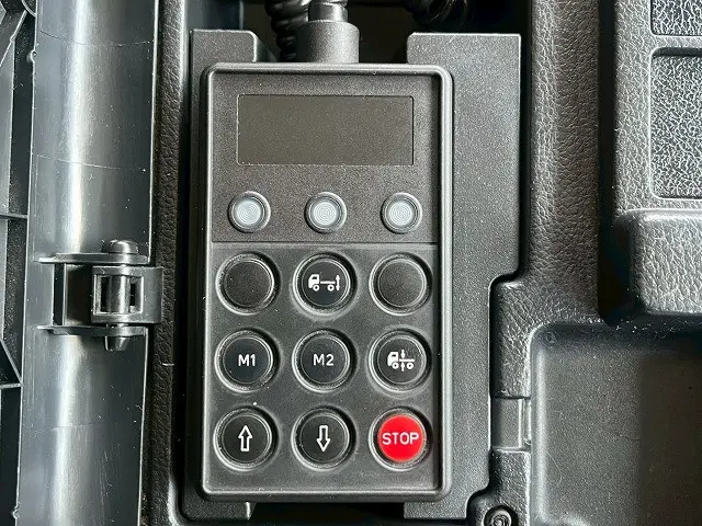 日野 プロフィア QKG-FR1EXBG(6x2)の写真31