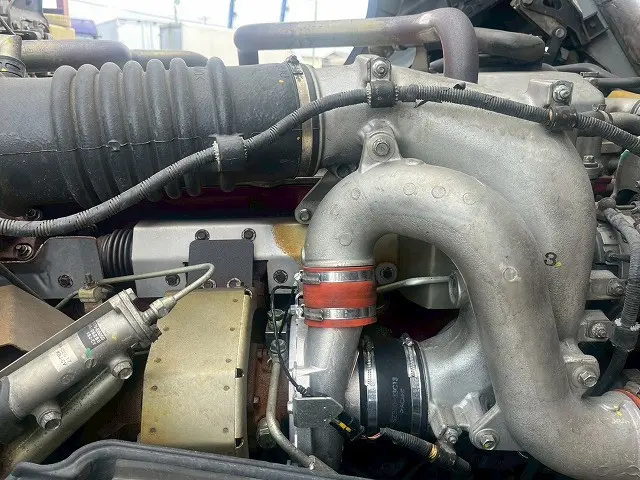 日野 プロフィア QKG-FR1EXBG(6x2)の写真38