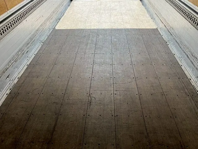 いすゞ フォワード 2RG-FRR90T2(未入力/関係無)の写真14