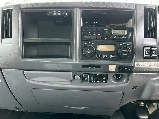 いすゞ フォワード 2RG-FRR90T2(未入力/関係無)の写真27