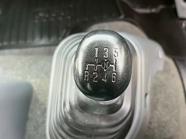 いすゞ フォワード 2RG-FRR90T2(未入力/関係無)の写真34