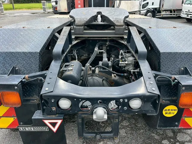 第5輪荷重20トン！ハイキャブ！H29-スーパーグレート・トラクターヘッド|三菱 スーパーグレート QKG-FV60VJR(6x4)の写真11