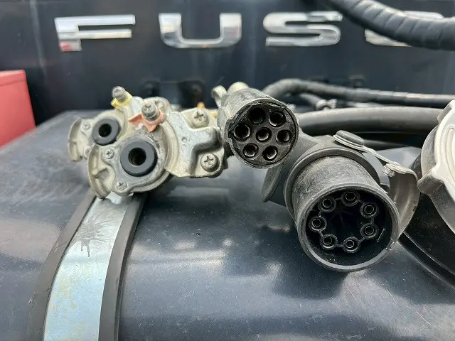 三菱 スーパーグレート QKG-FV60VJR(6x4)の写真15