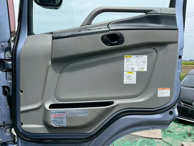 三菱 スーパーグレート QKG-FV60VJR(6x4)の写真17