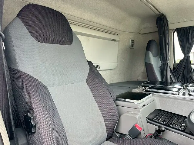 三菱 スーパーグレート QKG-FV60VJR(6x4)の写真19