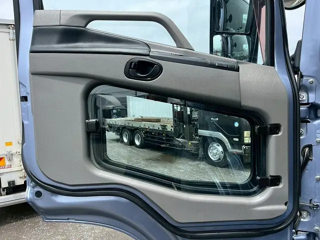 三菱 スーパーグレート QKG-FV60VJR(6x4)の写真21