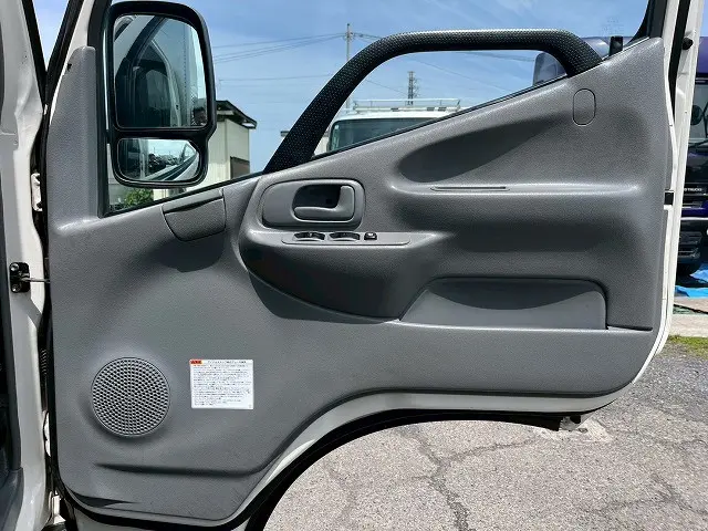 日野 デュトロ TKG-XZC605M(未入力/関係無)の写真19