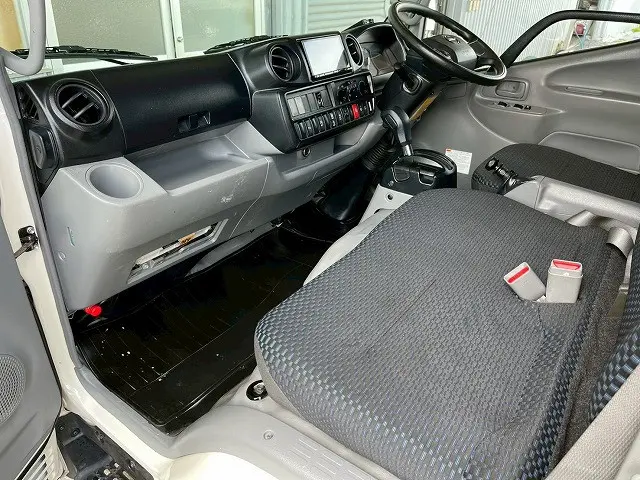 日野 デュトロ 2RG-XZC605M(未入力/関係無)の写真24