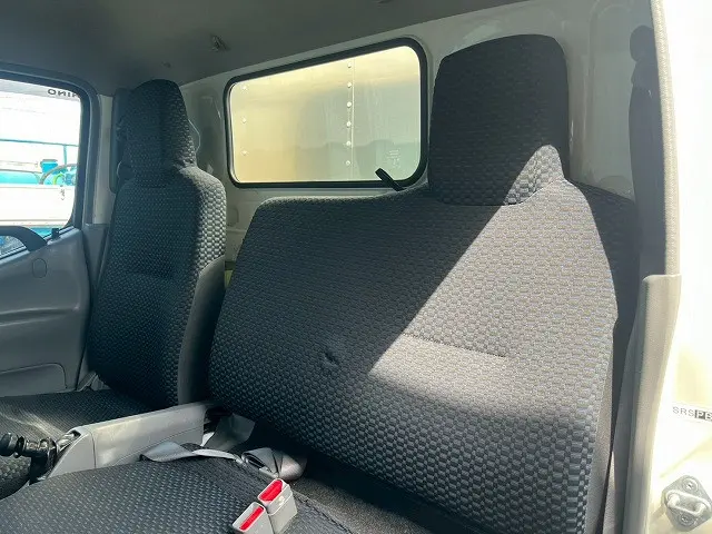 日野 デュトロ 2RG-XZU650M(未入力/関係無)の写真24