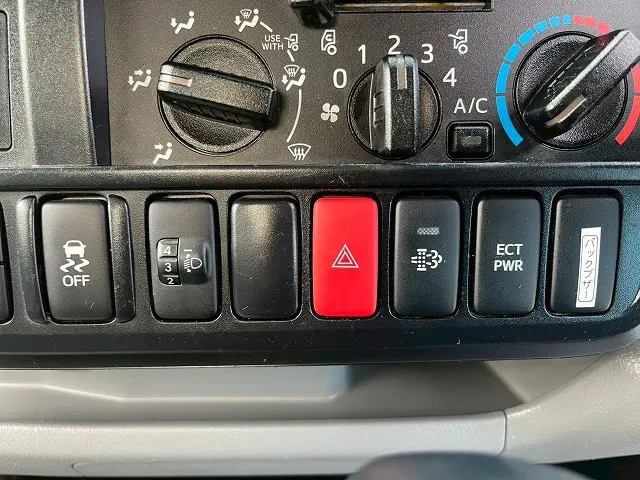 日野 デュトロ 2RG-XZU650M(未入力/関係無)の写真30