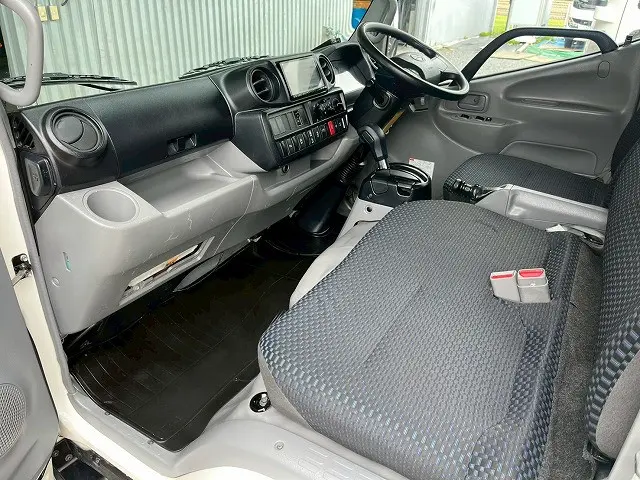 日野 デュトロ 2RG-XZC605M(未入力/関係無)の写真24