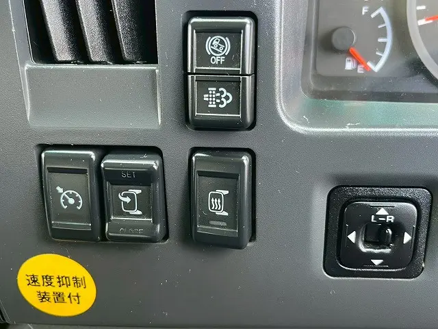 いすゞ フォワード QPG-FTR34S2(未入力/関係無)の写真33