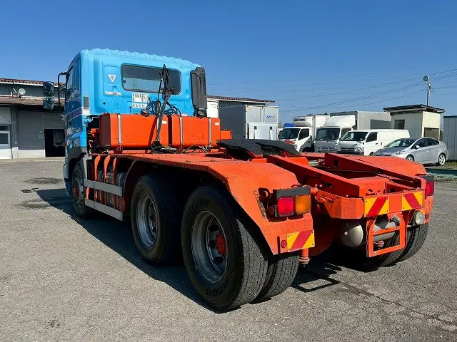 ツーデフ！リーフサスペンション！H27-プロフィア・トラクターヘッド|日野 プロフィア QDG-SS1EKDA(6x4)の写真8