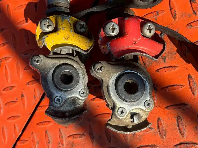 日野 プロフィア QDG-SS1EKDA(6x4)の写真14