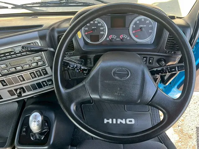 日野 プロフィア QDG-SS1EKDA(6x4)の写真22